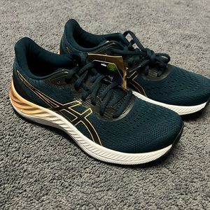 NWT ASICS sneakers